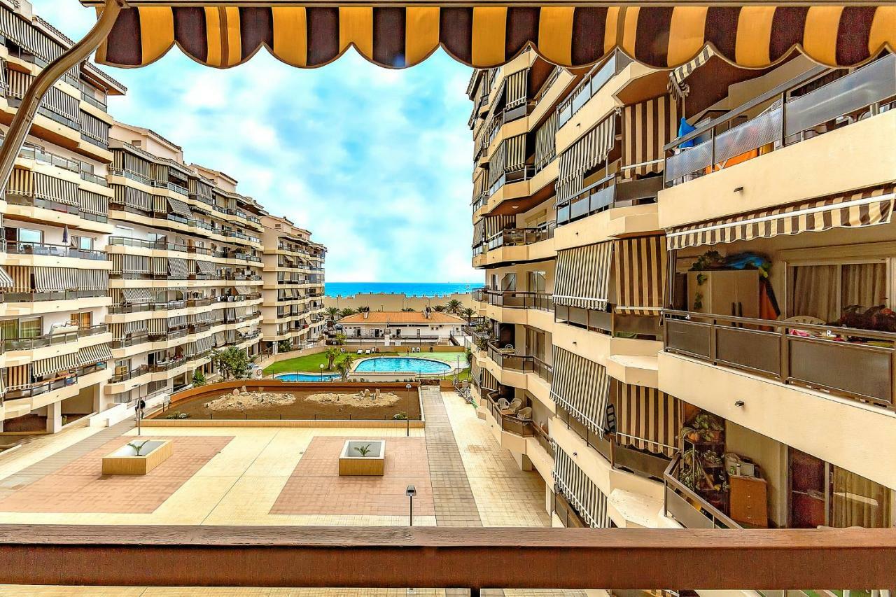 Jardines Canarios Los Cristianos  Bagian luar foto